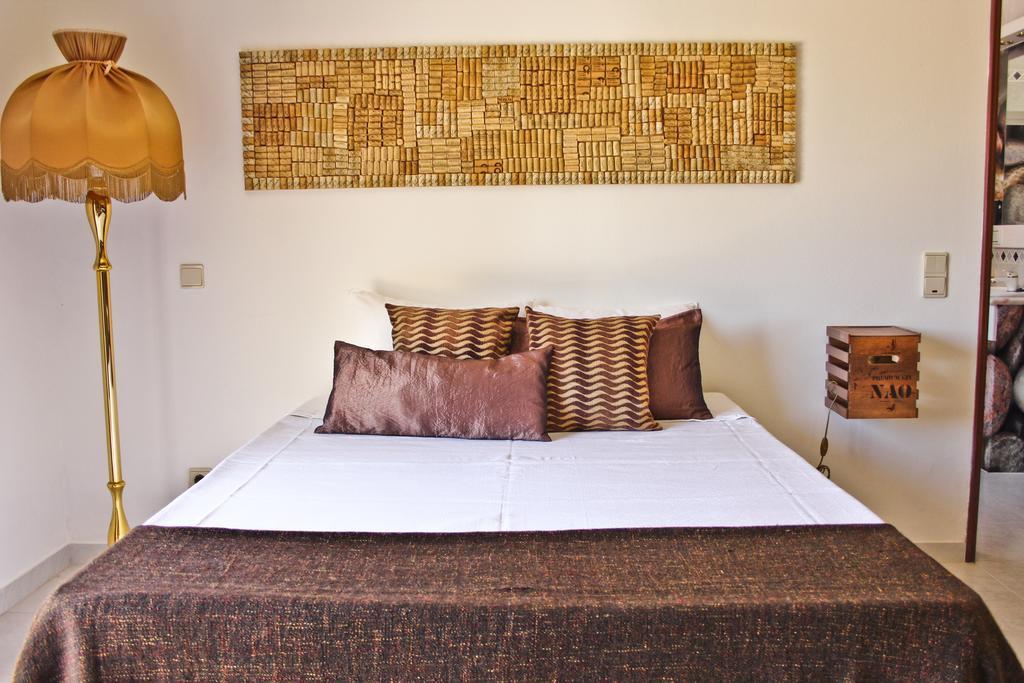 Suite Thing Hostel Lagos Room photo